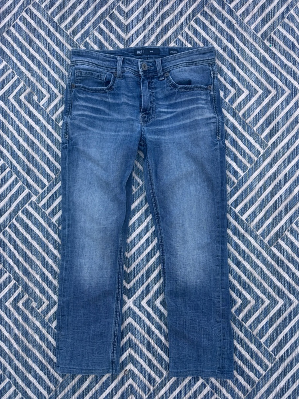 Buckle Men's Blue Washed Jeans 30X24